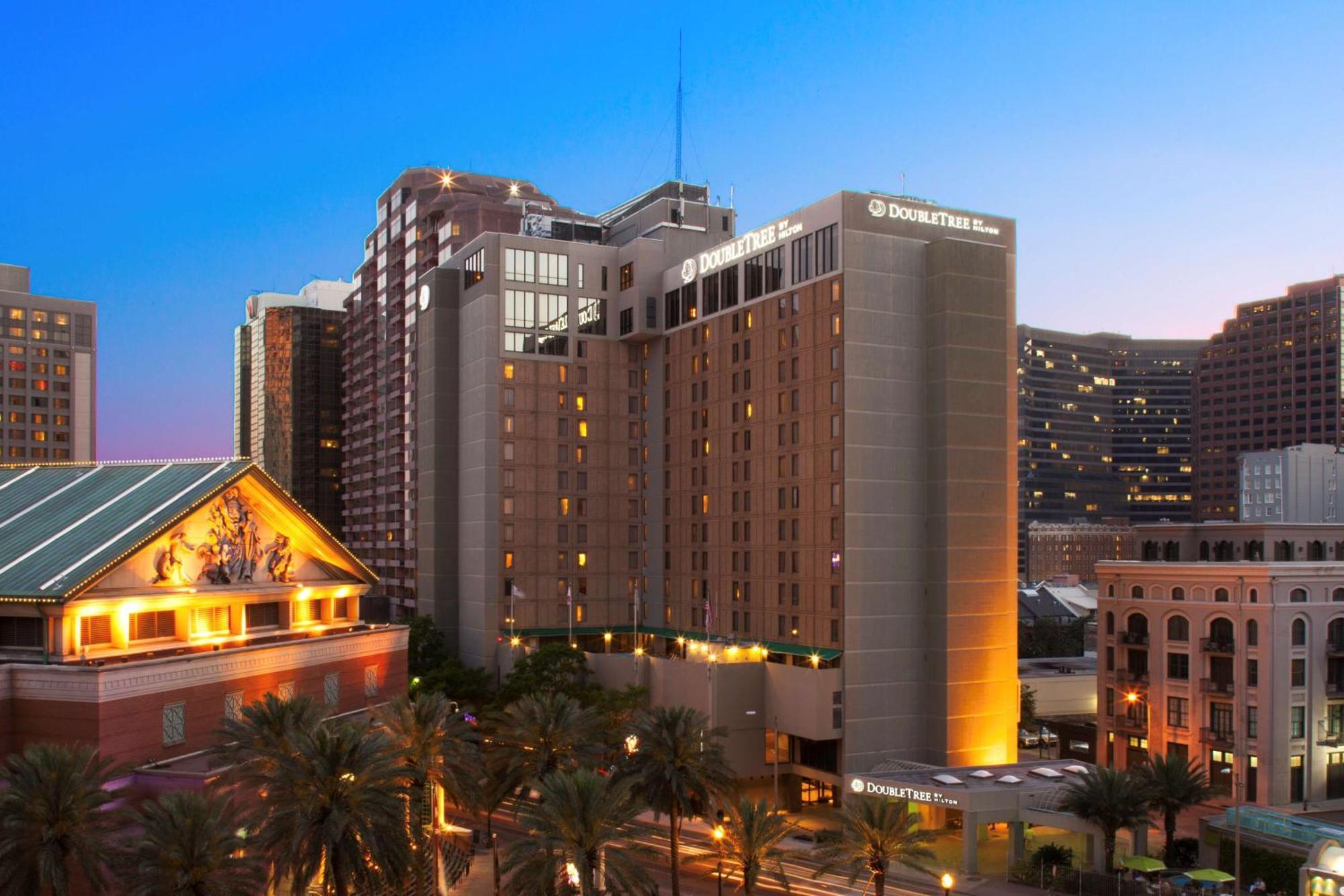 Doubletree By Hilton New Orleans Hotel Exterior photo